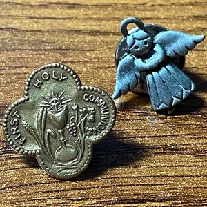 Vintage Child’s first communion and angel religious pins brooches brass …